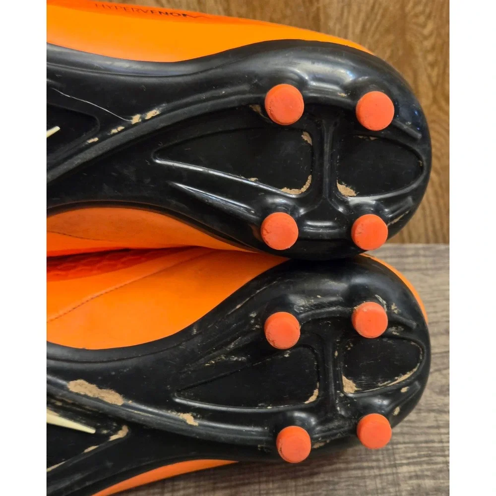 Nike Hypervenom Phantom Soccer Cleats Youth Size 3Y Orange